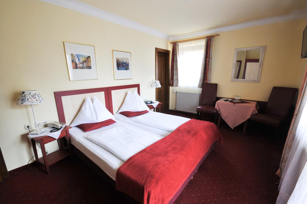 Ihre Pension Trauner Kaprun Extérieur photo